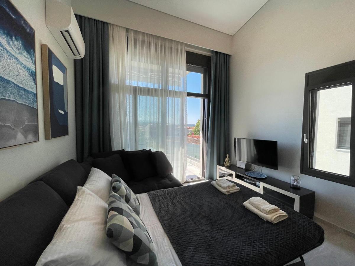 Callisto Luxury Suite Никити Екстериор снимка