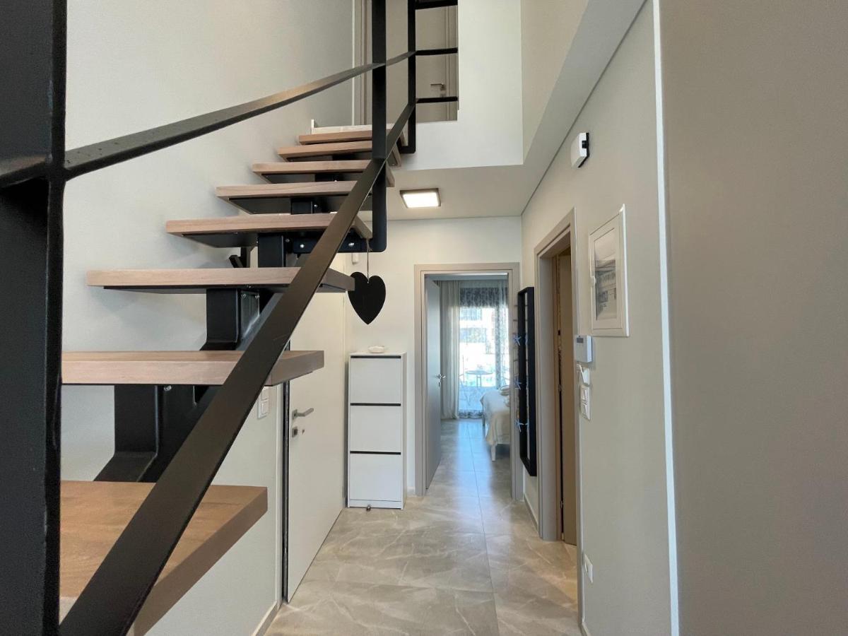 Callisto Luxury Suite Никити Екстериор снимка