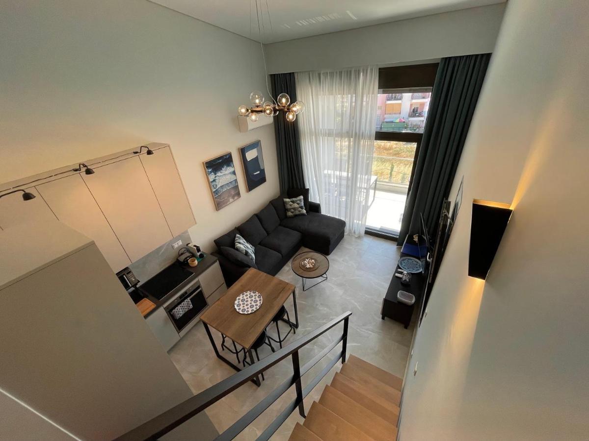 Callisto Luxury Suite Никити Екстериор снимка